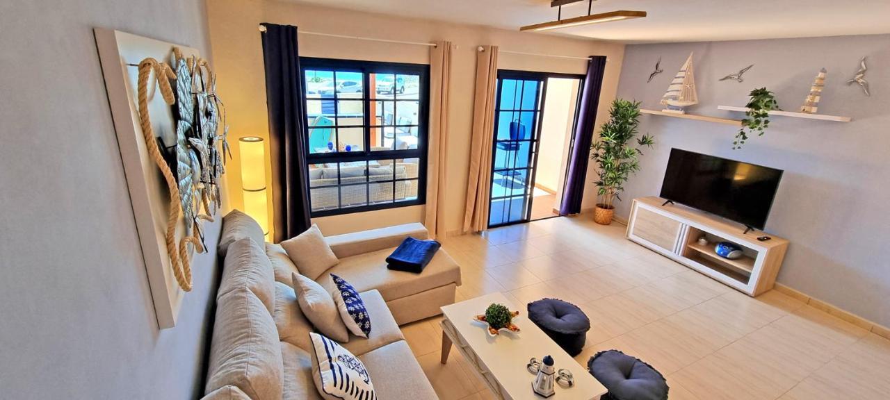 Holiday home Casa Lalamar, *