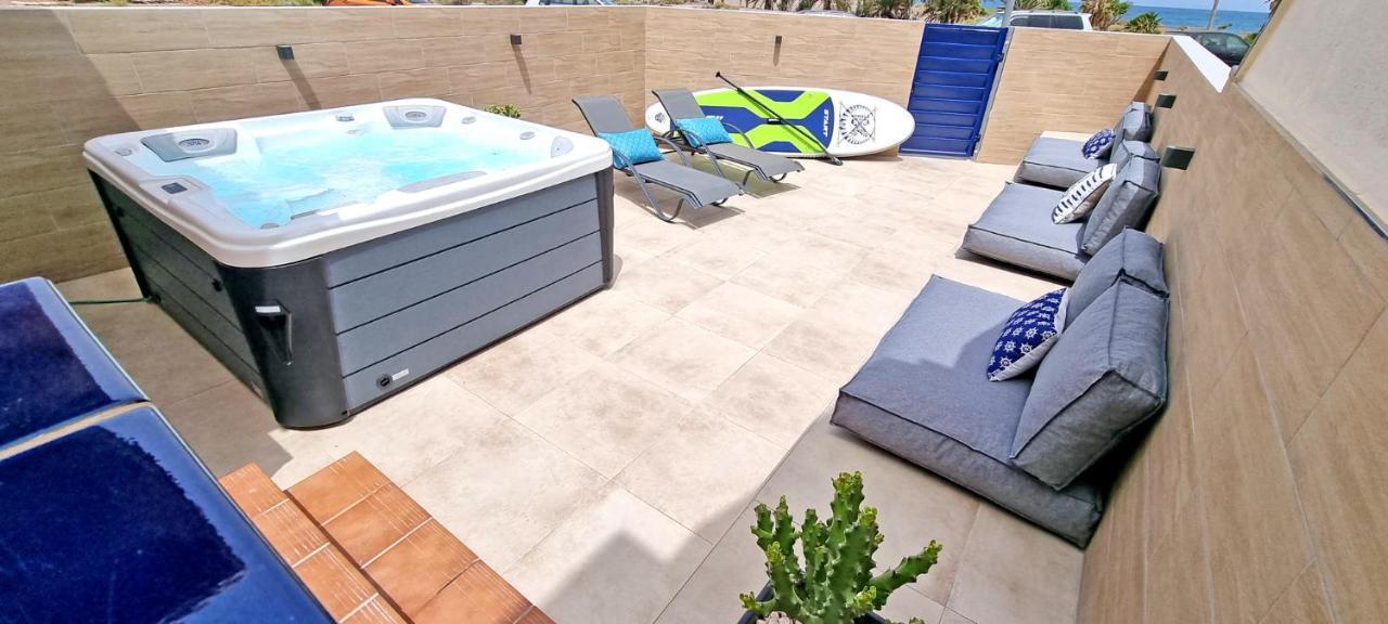 Casa Lalamar, Holiday home *